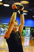 站姿臂屈伸.jpg