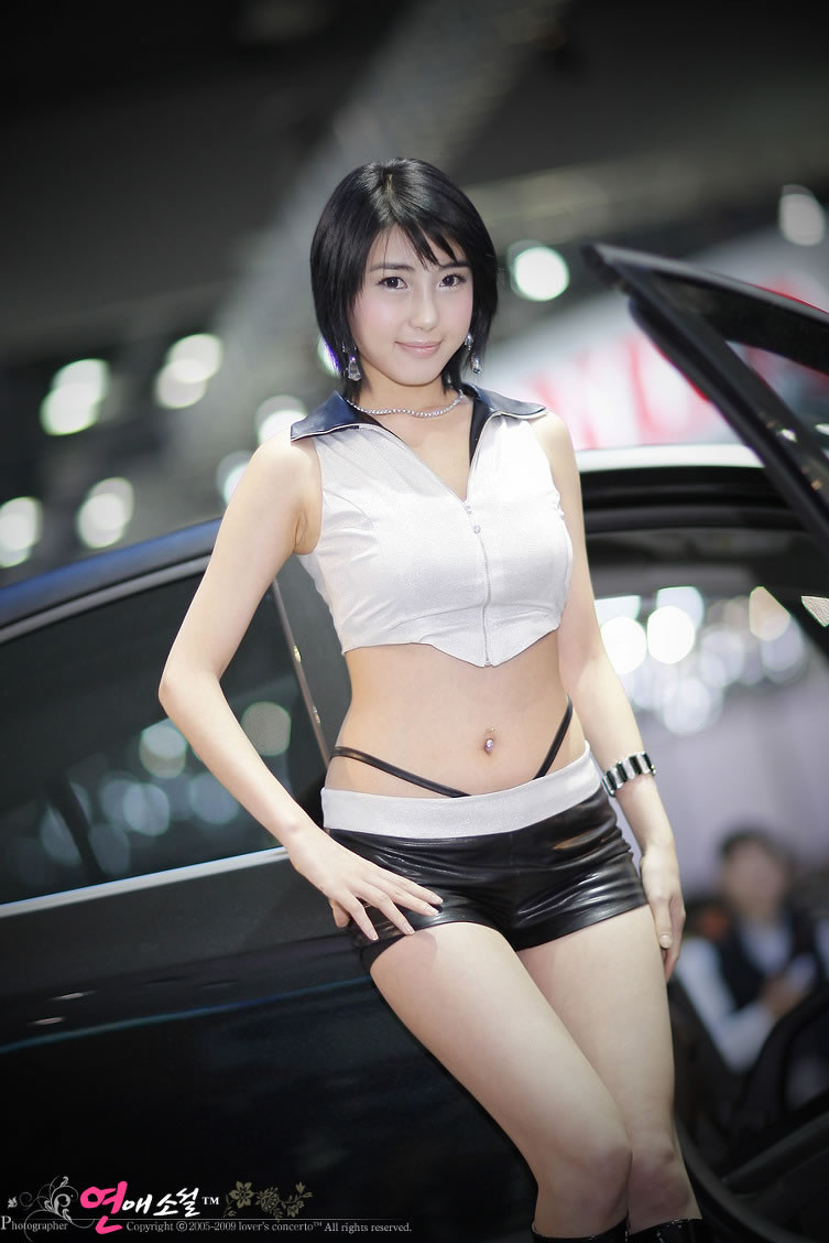 韩国美女车模 (23).jpg