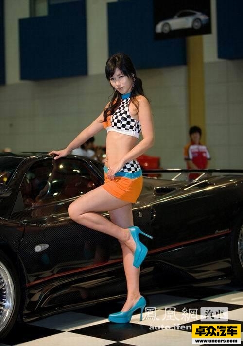 韩国美女车模 (29).jpg