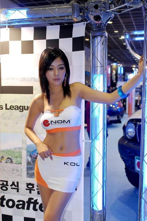 韩国美女车模 (30).jpg