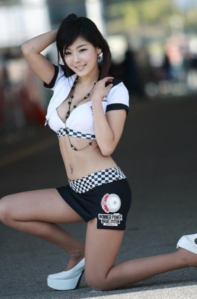 韩国美女车模 (46).jpg