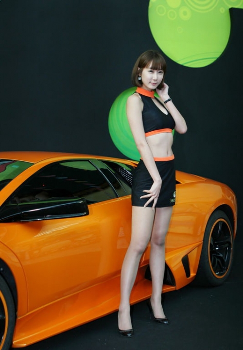 韩国美女车模 (75).jpg