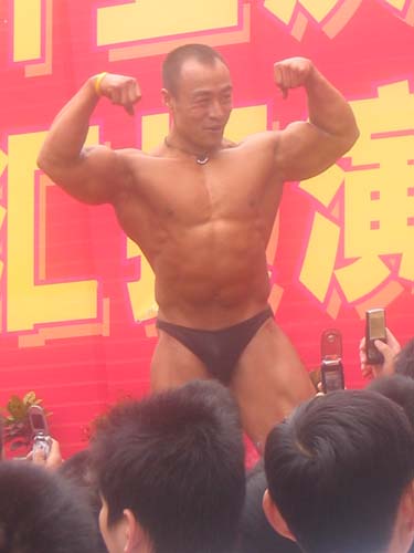 伟.jpg