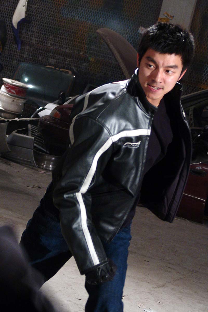 孔侑.jpg