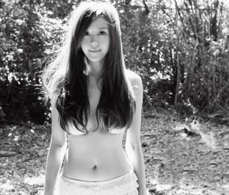 周韦彤 (38).jpg