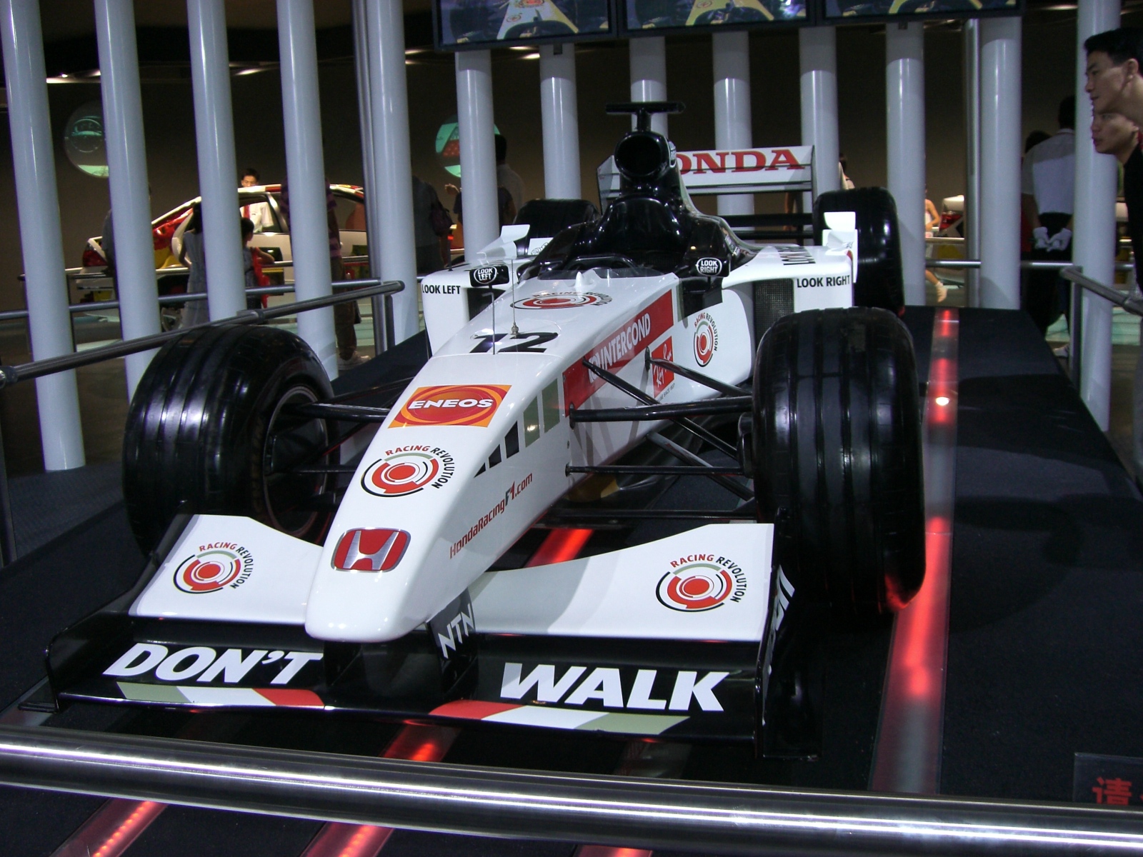 F1.jpg