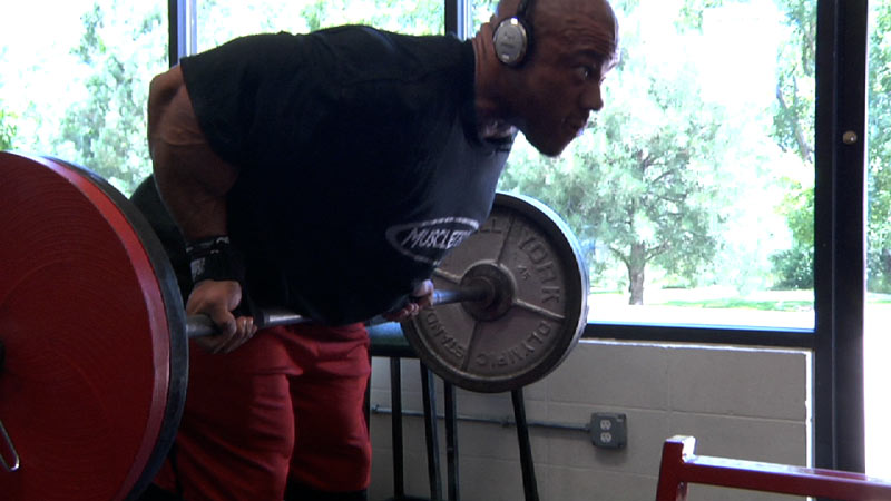 Reverse-grip barbell row2.jpg