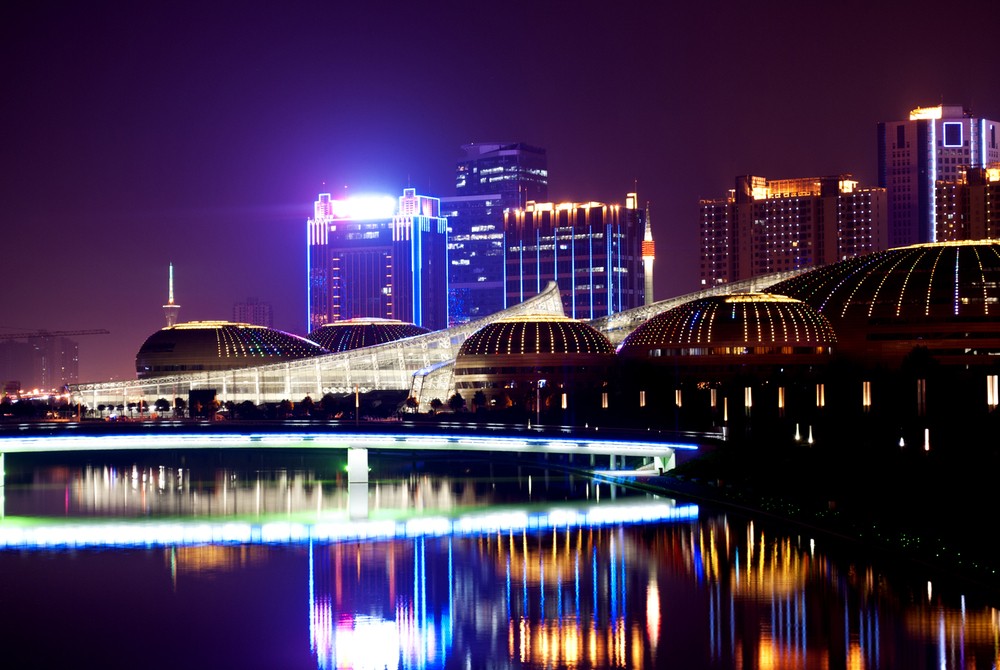 a12496367_01000.jpg