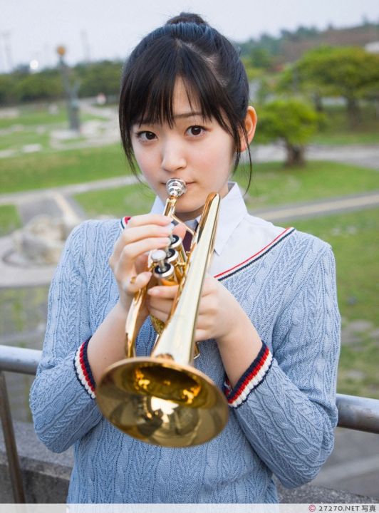 2032326srfu6zh009ykrzp_jpg_thumb.jpg