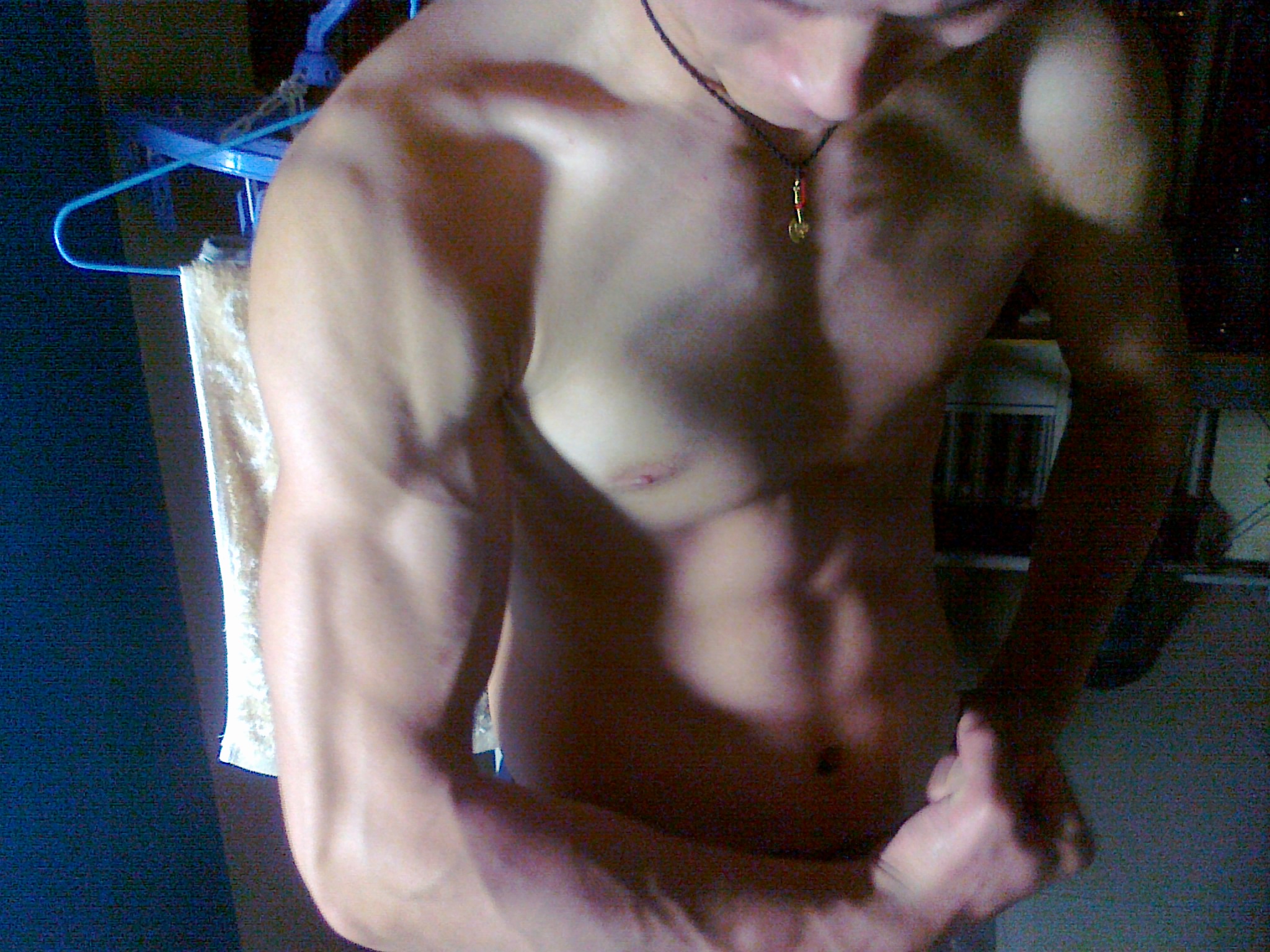 201205021387.jpg