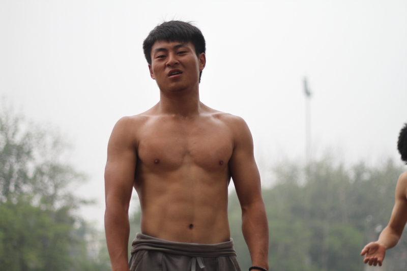 跑酷.jpg
