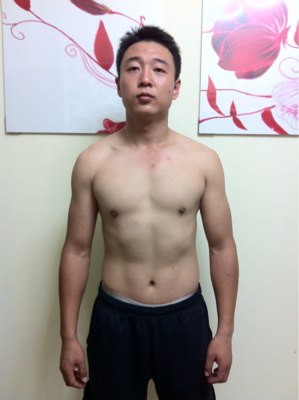 减肥后正面照，2011年6月70KG
