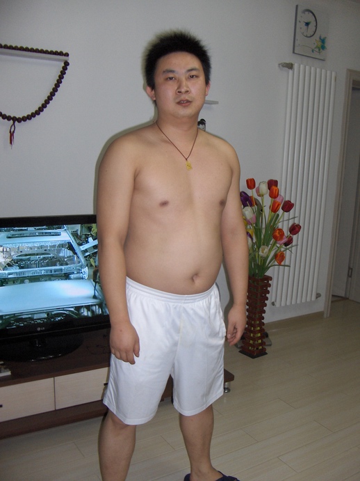 减肥前，2月底