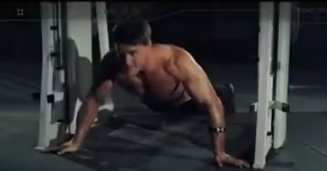 push up wide.jpg