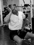 单手侧压颈屈伸.gif