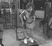 俯立正握上拉.gif