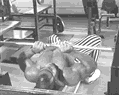 窄握推举.gif