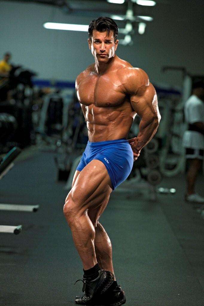 他叫Sagi Kalev.jpg
