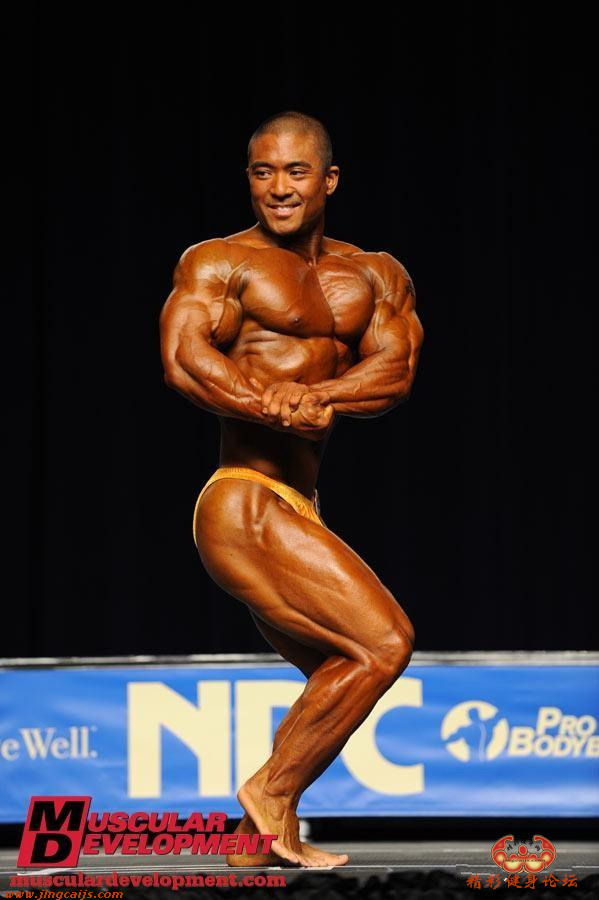 男子健美次中量级冠军：沙维斯.海格3.jpg