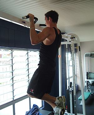 pullup2.jpg