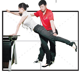 后踢腿.jpg