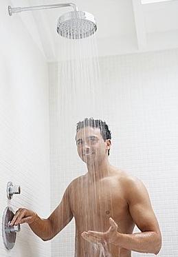 进行热暴露的方法包括蒸桑拿或者用热水泡澡。.jpg